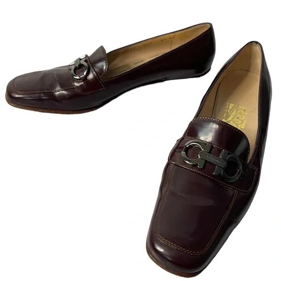 Salvatore Ferragamo Burgundy Penny Loafers s-l400.jpg main image 3